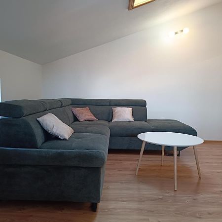 Apartman Sintic Krk Town Esterno foto