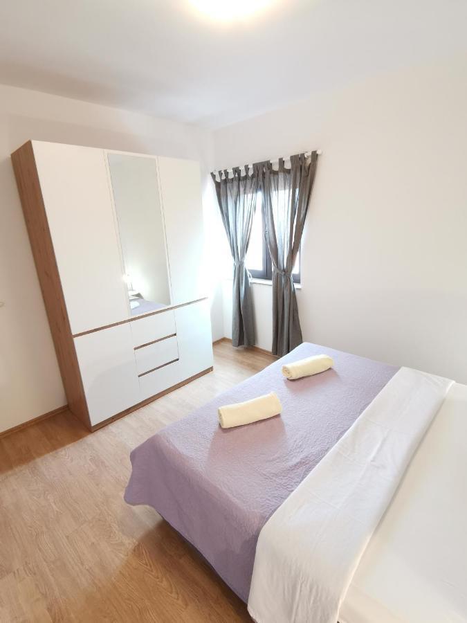 Apartman Sintic Krk Town Esterno foto
