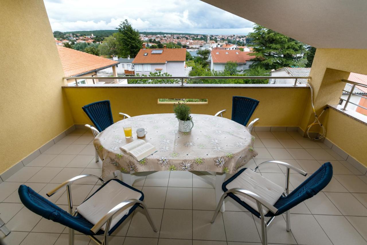 Apartman Sintic Krk Town Esterno foto